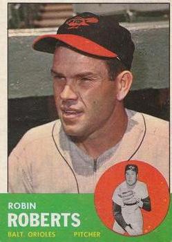 1963 Topps #125 Robin Roberts Front