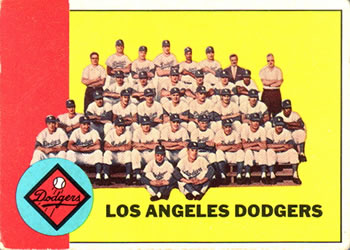1963 Topps #337 Los Angeles Dodgers Front