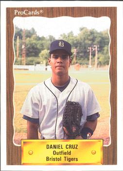 1990 ProCards #3162 Daniel Cruz Front