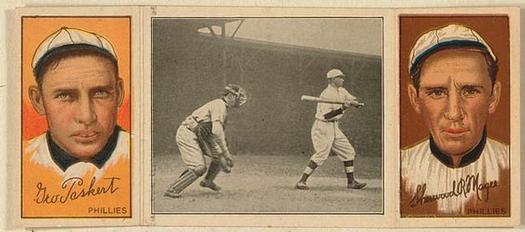 1912 Hassan Triple Folders T202 #NNO Chase Ready for Squeeze Play (Dode Paskert / Sherry Magee) Front