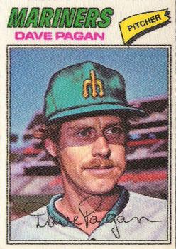 1977 Topps Cloth Stickers #35 Dave Pagan Front