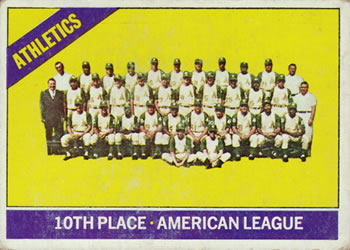 1966 Topps #492 Kansas City Athletics Front