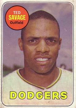 1969 Topps #471 Ted Savage Front