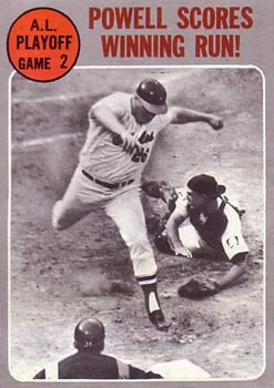 1970 Topps #200 A.L Playoff Game 2 - Powell Scores Winning Run! Front