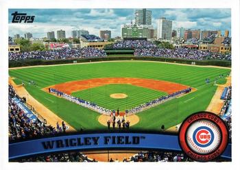 2011 Topps Chicago Cubs #CHC17 Wrigley Field Front
