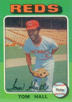 1975 Topps #108 Tom Hall Front