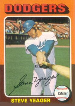 1975 Topps #376 Steve Yeager Front