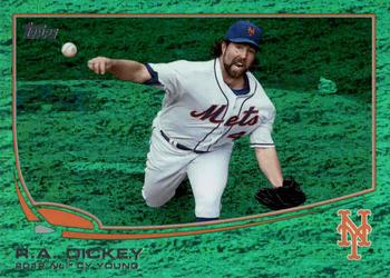 2013 Topps - Emerald Foil #632 R.A. Dickey Front