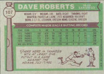 1976 Topps #107 Dave Roberts Back