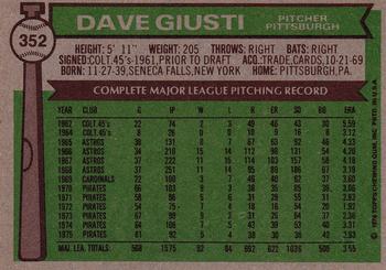 1976 Topps #352 Dave Giusti Back