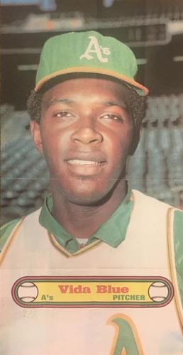 1972 Topps Posters #8 Vida Blue Front