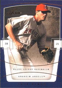 2004 Flair #31 Troy Glaus Front