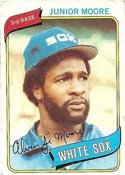 1980 Topps #186 Junior Moore Front