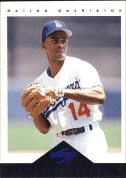 1997 Score Los Angeles Dodgers #4 Delino DeShields Front