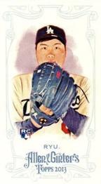 2013 Topps Allen & Ginter - Mini No Card Number #NNO Hyun-Jin Ryu Front