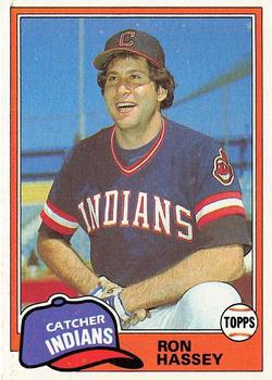 1981 Topps #564 Ron Hassey Front