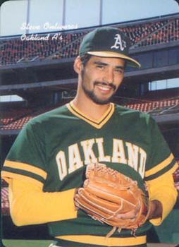 1986 Mother's Cookies Oakland Athletics #22 Steve Ontiveros Front