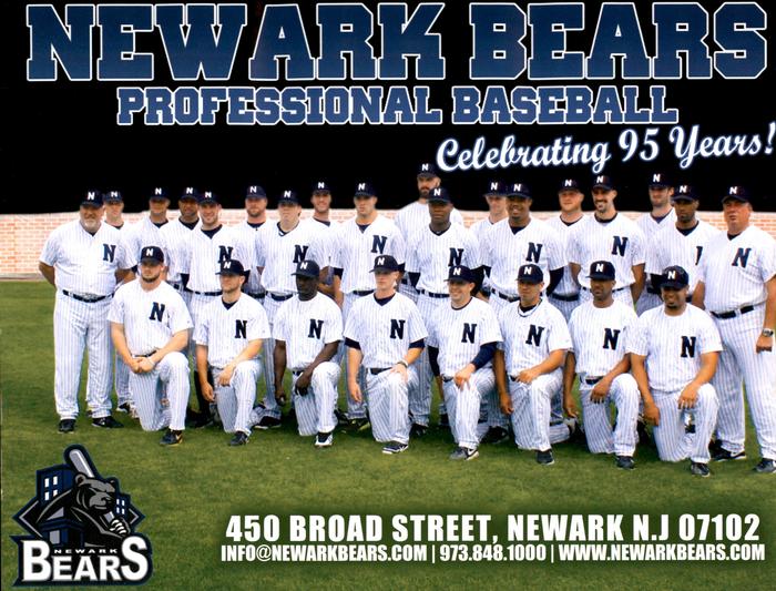 2011 Newark Bears Team Photo #1 Newark Bears Front