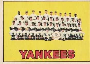 1967 O-Pee-Chee #131 New York Yankees Front