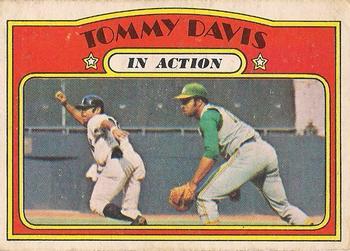 1972 O-Pee-Chee #42 Tommy Davis Front