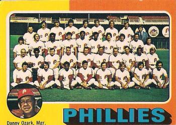 1975 O-Pee-Chee #46 Philadelphia Phillies / Danny Ozark Front