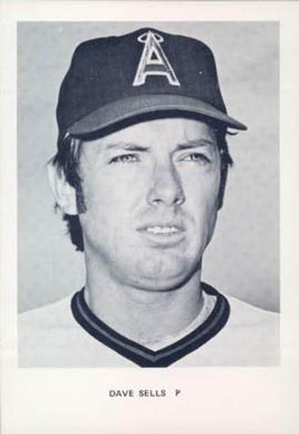 1974 California Angels Photocards #NNO Dave Sells Front