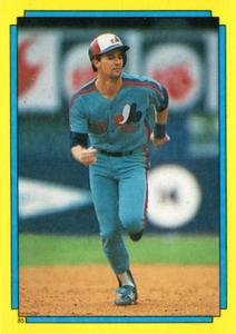 1988 Topps Stickers #85 Tim Wallach Front