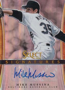 2013 Panini Select - Signatures Prizm #69 Mike Mussina Front