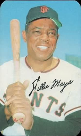 1970 Topps Super #18 Willie Mays Front