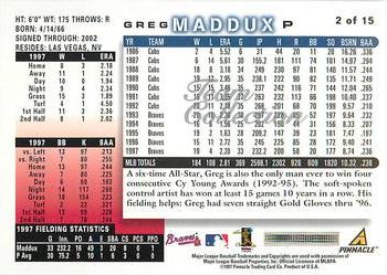 1998 Score Atlanta Braves #2 Greg Maddux Back