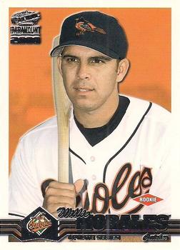 2000 Pacific Paramount Update #11-U Willie Morales Front