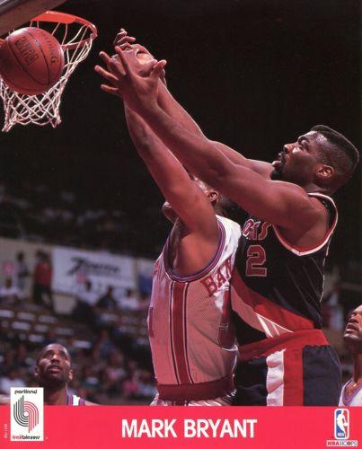 1990-91 Hoops Action Photos #90T175B Mark Bryant Front