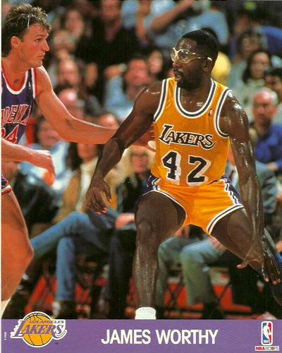 1990-91 Hoops Action Photos #90N14 James Worthy Front