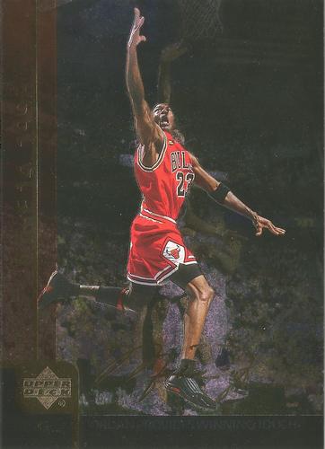 2000 Upper Deck Gatorade Michael Jordan #MJ6 Michael Jordan Front
