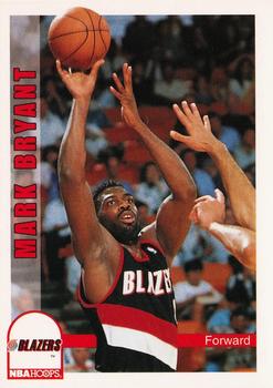 1992-93 Hoops #454 Mark Bryant Front