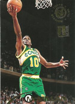 1994-95 Stadium Club - 1st Day Issue #189 Nate McMillan Front