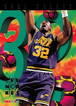 1995-96 Hoops - Number Crunchers #17 Karl Malone Front
