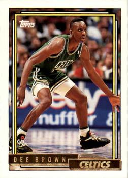 1992-93 Topps - Gold #17 Dee Brown Front