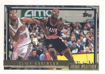 1992-93 Topps - Gold #94 Cliff Robinson Front