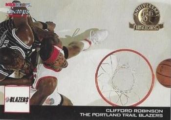 1993-94 Hoops - Scoops Fifth Anniversary Gold #HS22 Clifford Robinson Front