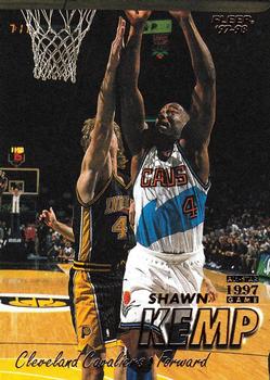 1997-98 Fleer #291 Shawn Kemp Front