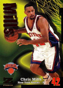 1997-98 SkyBox Z-Force #130 Chris Mills Front