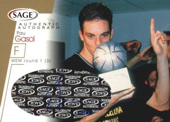2001 SAGE - Autographs Gold #A15 Pau Gasol Front