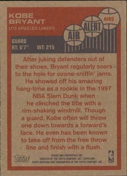 2001-02 Topps Heritage - Air Alert #AIR5 Kobe Bryant Back