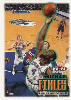1999-00 Hoops #13 Michael Finley Front