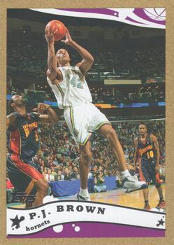 2005-06 Topps - Gold #184 P.J. Brown Front