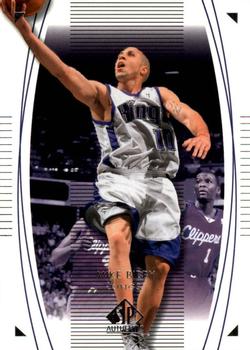2003-04 SP Authentic #74 Mike Bibby Front