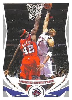 2004-05 Topps #30 Vince Carter Front