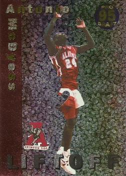 1995 Collect-A-Card - Liftoff #L-05 Antonio McDyess Front