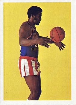 1971 Fleer Harlem Globetrotters #57 Doug Hines Front